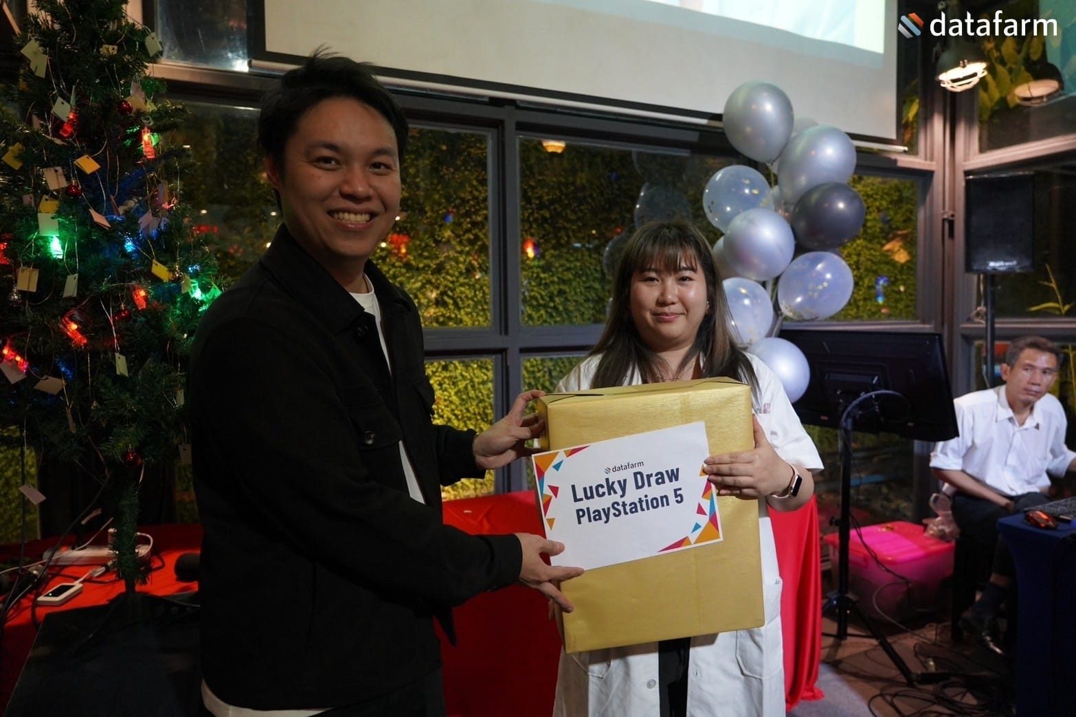 บรรยากาศจากงาน “2024 Town Hall Meeting and New Year 2025 Celebration!” 