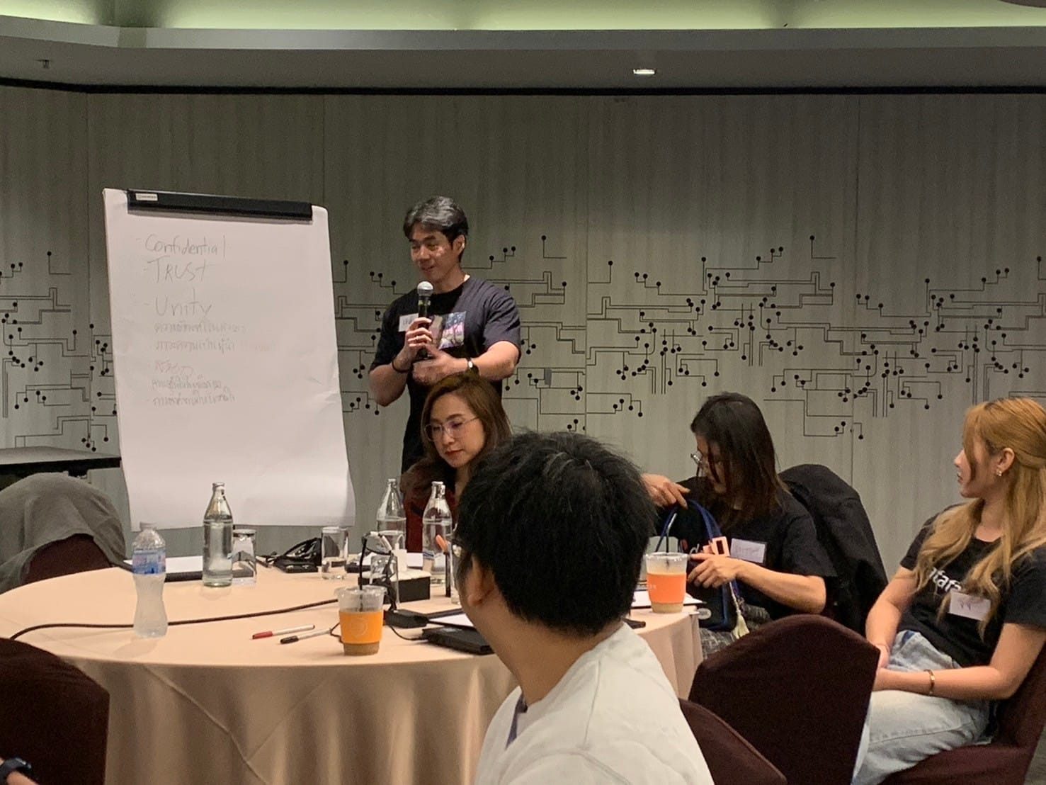 บรรยากาศการอบรมภายใน หลักสูตร Mastering Story Telling and Presentation Skills